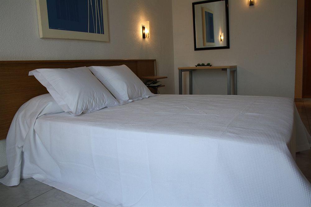 La Gambina Hotel Colera Luaran gambar